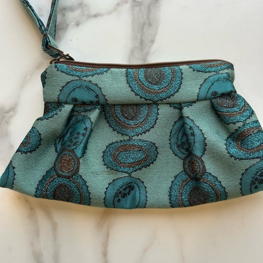 Maruca Unique Teal printed wristlet Clutch
